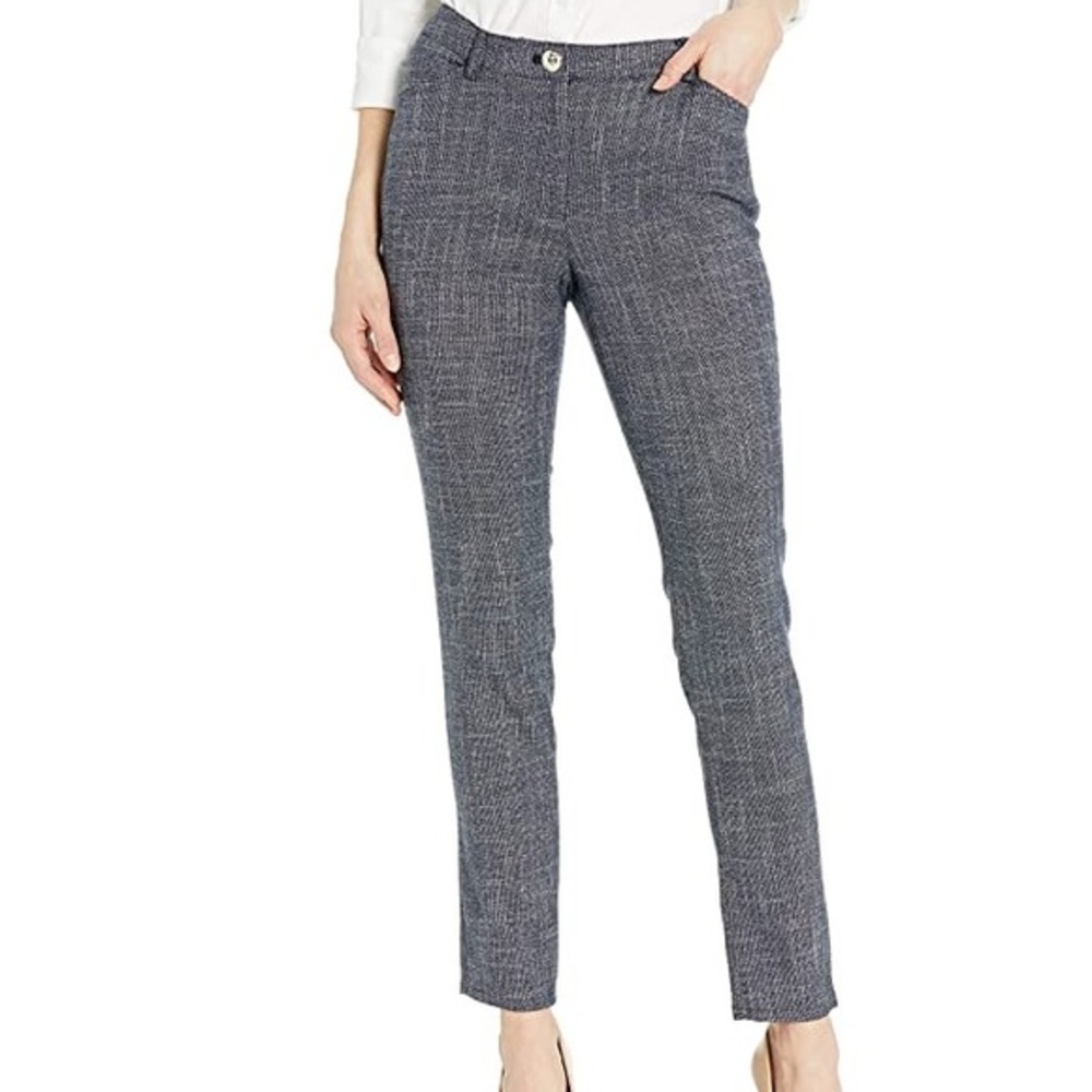 BNWOT Tommy Hilfiger skinny pant